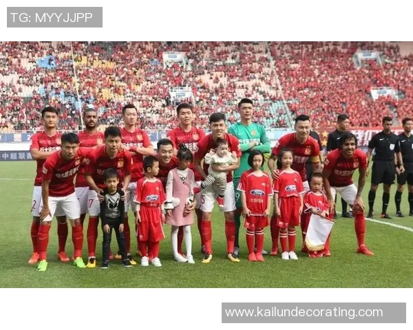 足球明星玩偶店铺地址揭秘让你与偶像零距离接触的最佳去处