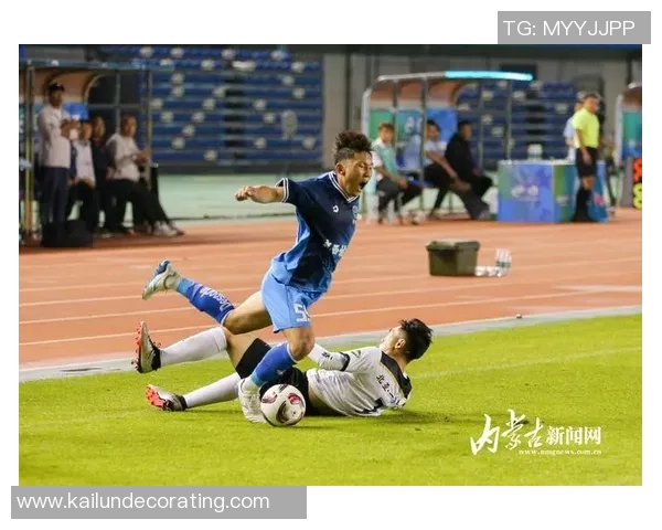 足球明星激情撞胸口瞬间合集精彩视频大赏让你领略足球魅力与热情碰撞