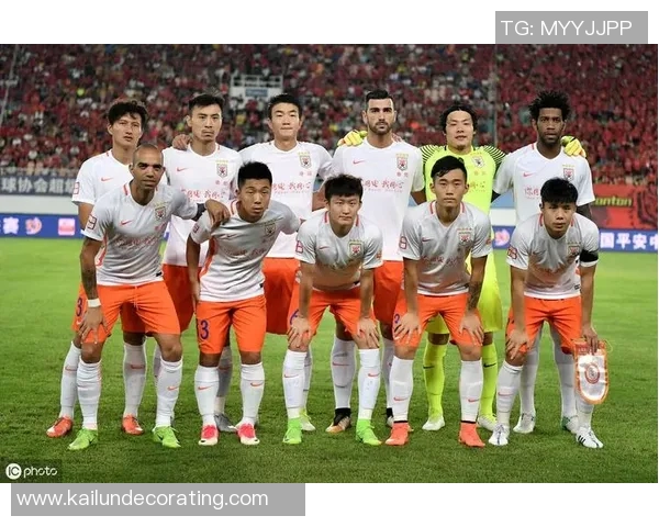 2015年拜仁慕尼黑对阵广州恒大精彩比赛视频回顾与分析